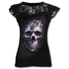 Plus Size Goth Graphic Lace T Shirts for Women Gothic Clothing Black Grunge Punk Tees Ladies Y2k Short Sleeve Tops Summer Tshirt